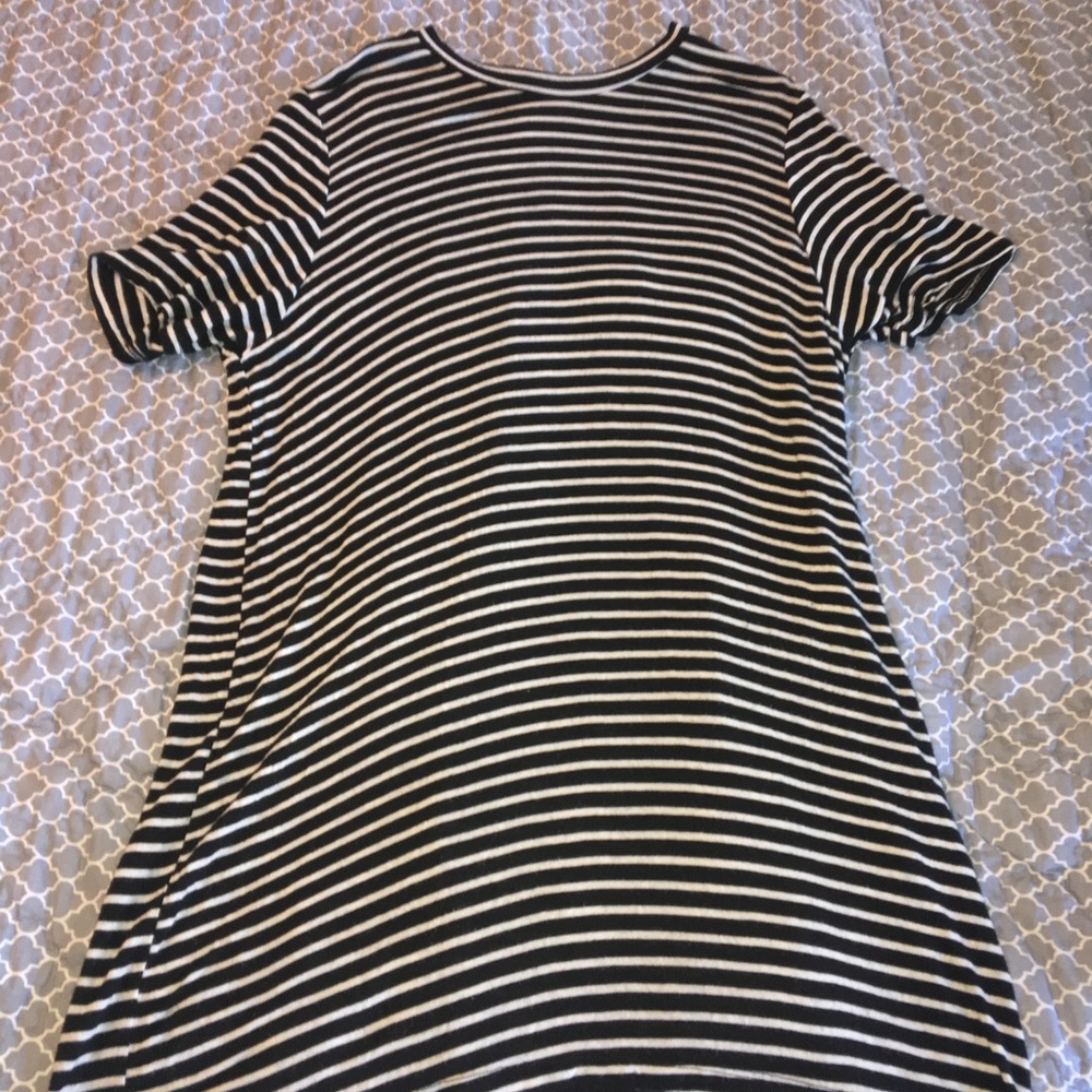 Brandy Melville Luana Dress